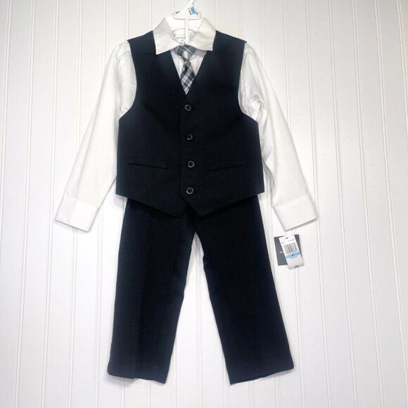 Van Heusen | Toddler Boys 4-pc. Formal Black 4-Piece Suit Set Size 5T-NWT - Picture 5 of 15